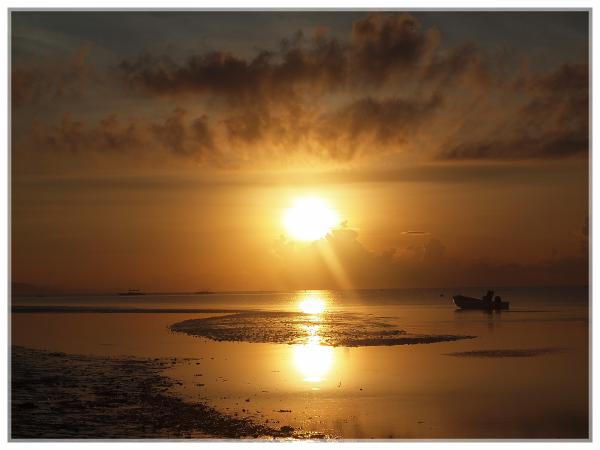 Sonnenaufgang auf Panglao Island Philippienen