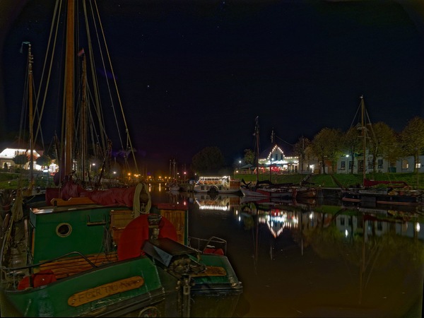 Carolinensiel, Hafen bei Nacht ...