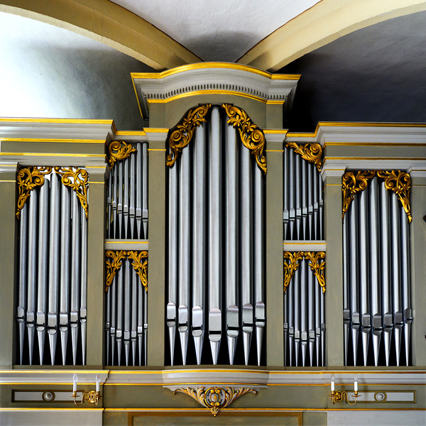 Orgel_Kirche Possendorf bei Dresden.jpg